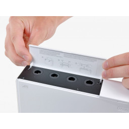 Замена внешнего чехла Nintendo Wii